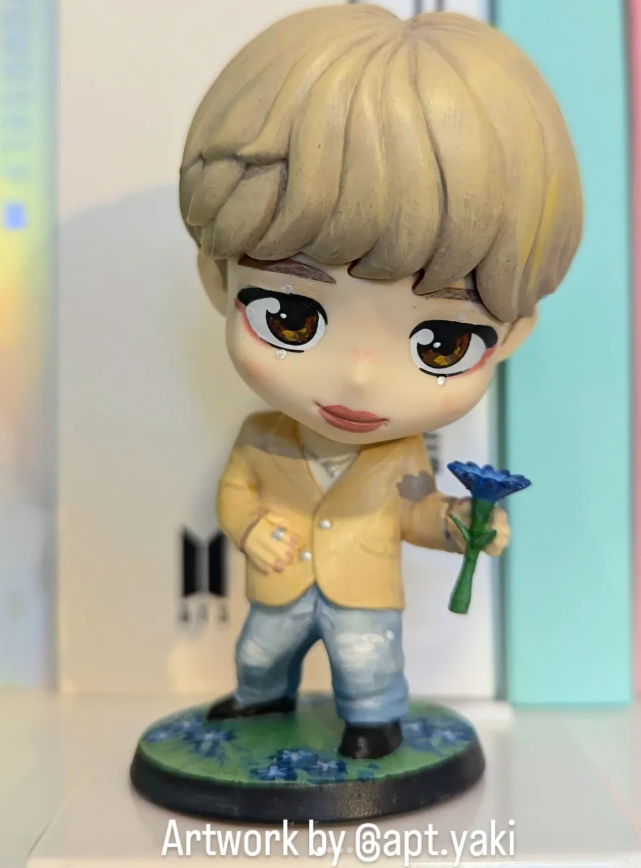 Hand-painted BTS figurines - Muse Jimin – aptyaki