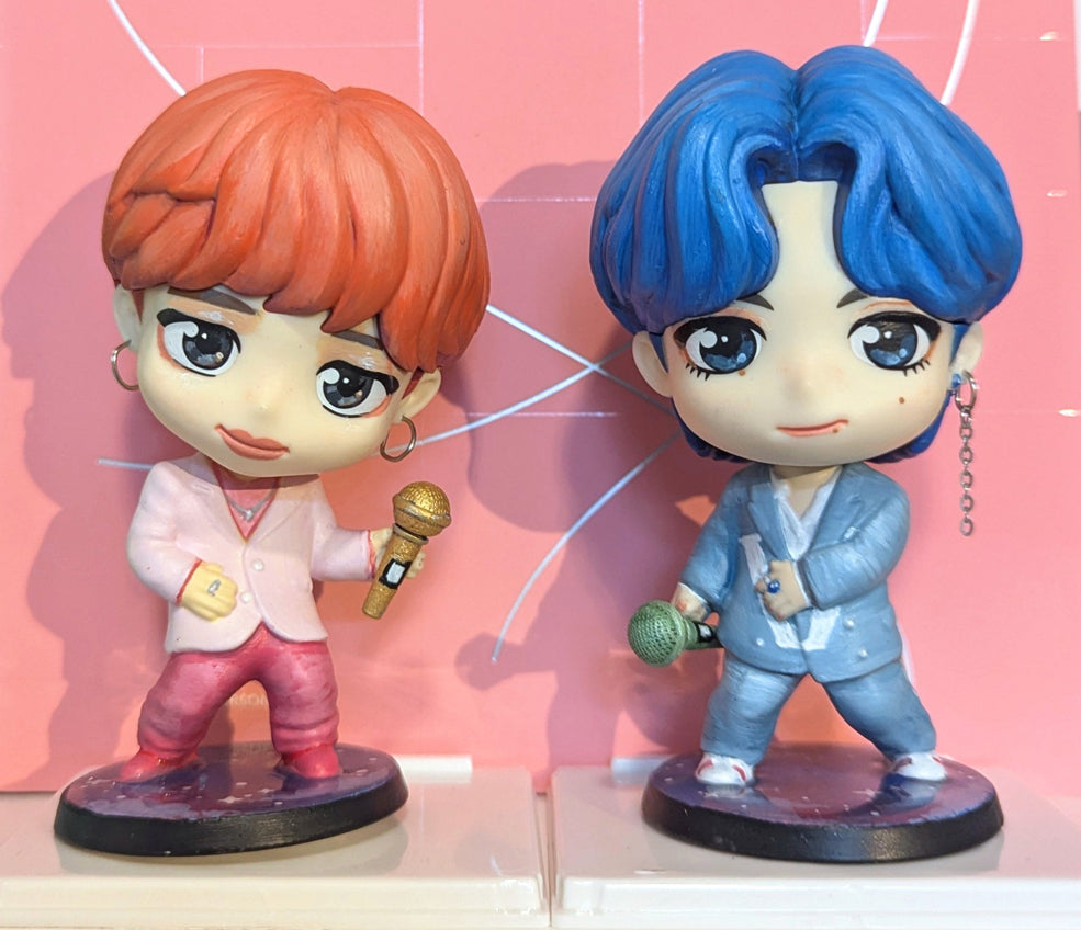 Hand-painted BTS figurines - Boy With Luv Vmin
