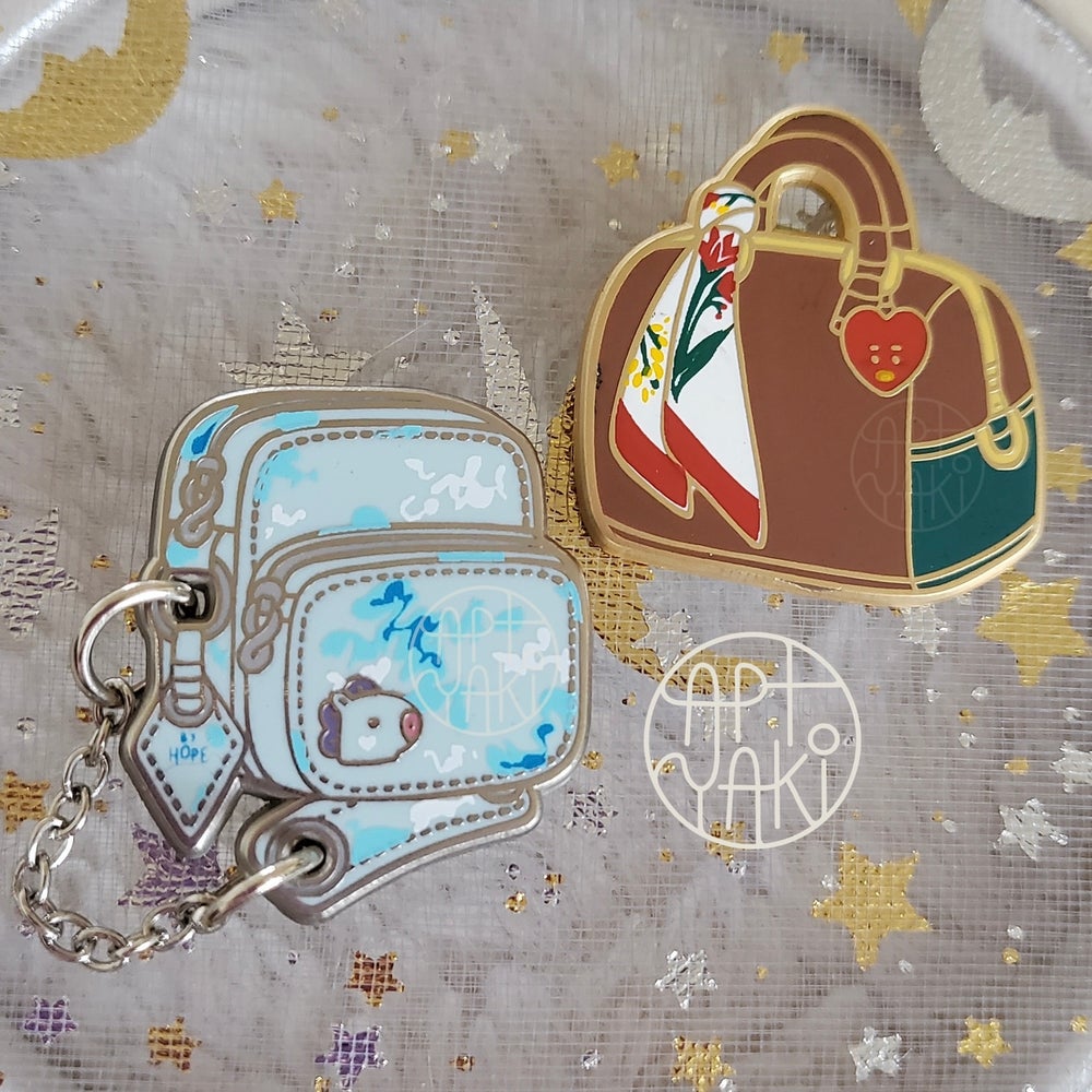 Tiny Artist Merch Pins (J-Hope, V)